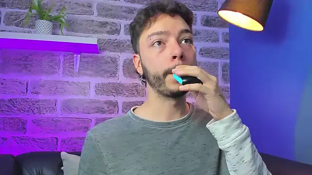 noah ricci online show from April 10, 2026, 12:10 pm