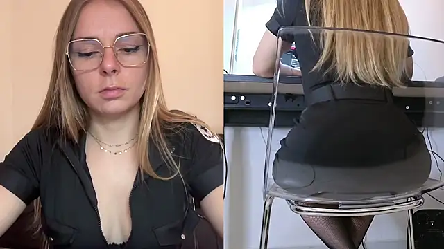 Snapshot of Angele_wrz chatting on February 17, 2025, 6:48 pm Angele wrz online show from February 17, 2025, 6:48 pm