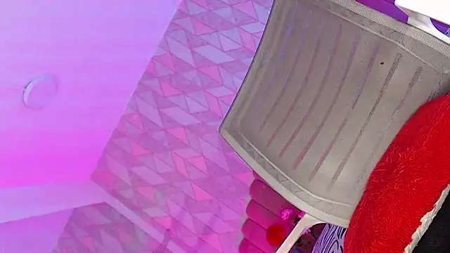 Snapshot of angelyy_02 chatting on January 26, 2025, 7:31 pm angelyy 02 online show from January 26, 2025, 7:31 pm