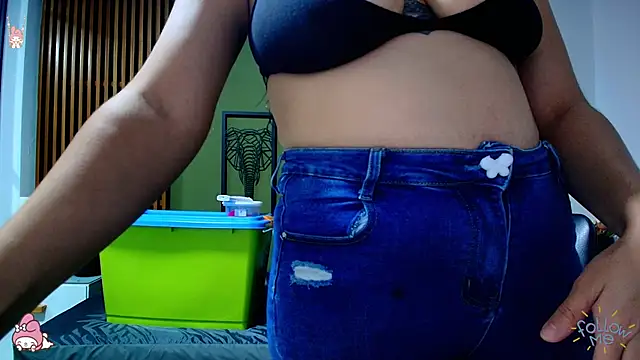 Snapshot of dahiana_spark chatting on February 17, 2025, 8:04 pm dahiana spark online show from February 17, 2025, 8:04 pm