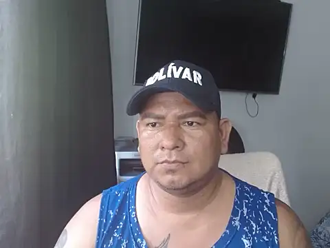 siatodo02 online show from March 3, 2025, 9:15 pm