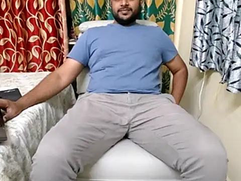 Snapshot of PawanHyd7 chatting on July 6, 2026, 1:02 am PawanHyd7 online show from July 6, 2026, 1:02 am