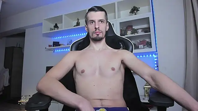 ToddClaytonn online show from December 18, 2025, 2:06 am