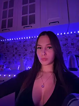 EricaWalls online show from December 12, 2024, 12:05 am