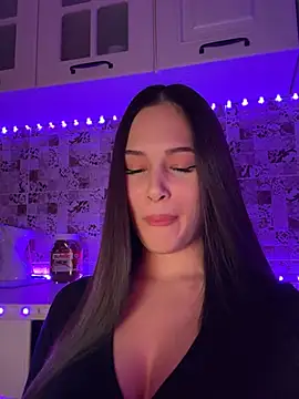 EricaWalls online show from January 31, 2025, 6:47 pm