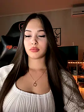 EricaWalls online show from September 14, 2025, 9:14 pm