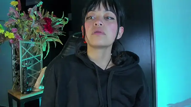 vanelope11 online show from March 1, 2025, 6:35 am