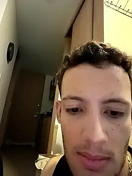 Duvan Martinez23 online show from January 14, 2026, 12:11 pm