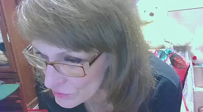 Snapshot of Manulyonok51 chatting on January 24, 2025, 1:24 am Manulyonok51 online show from January 24, 2025, 1:24 am