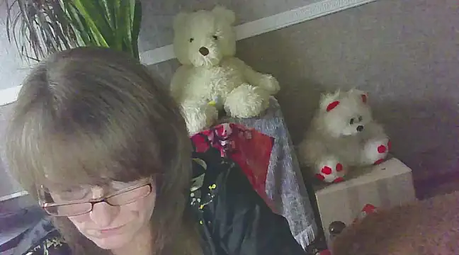 Snapshot of Manulyonok51 chatting on March 17, 2025, 12:57 pm Manulyonok51 online show from March 17, 2025, 12:57 pm