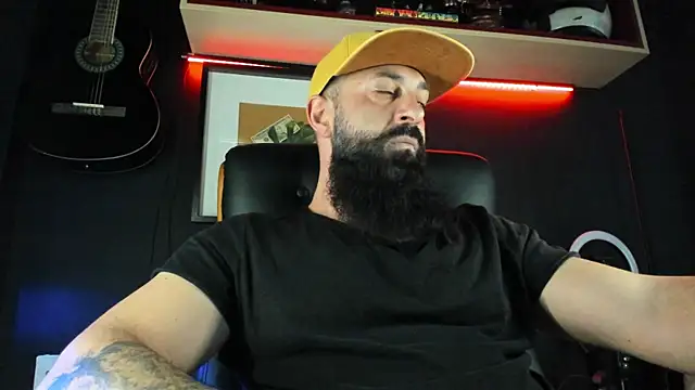 Snapshot of axxelrich_ chatting on January 26, 2025, 10:12 am axxelrich online show from January 26, 2025, 10:12 am