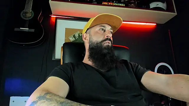 Snapshot of axxelrich_ chatting on January 26, 2025, 1:47 pm axxelrich online show from January 26, 2025, 1:47 pm