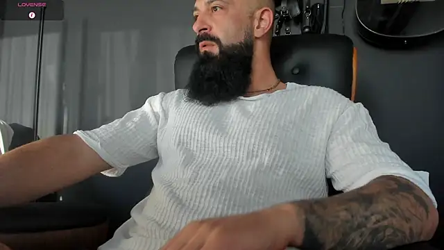 Snapshot of axxelrich_ chatting on September 16, 2025, 5:08 am axxelrich online show from September 16, 2025, 5:08 am