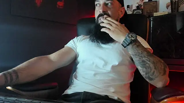 Snapshot of axxelrich_ chatting on September 27, 2025, 4:39 am axxelrich online show from September 27, 2025, 4:39 am