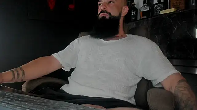 Snapshot of axxelrich_ chatting on October 2, 2025, 3:57 am axxelrich online show from October 2, 2025, 3:57 am