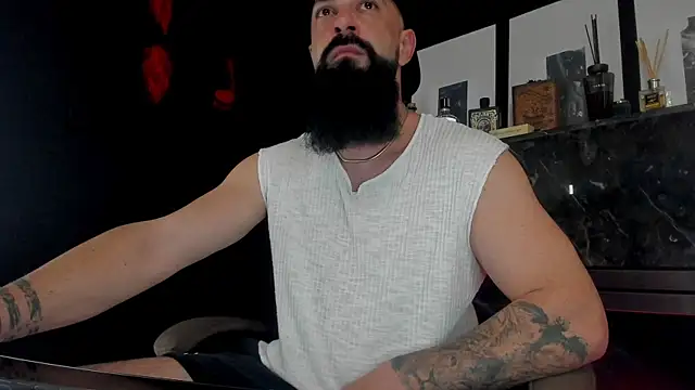 Snapshot of axxelrich_ chatting on October 15, 2025, 9:37 pm axxelrich online show from October 15, 2025, 9:37 pm