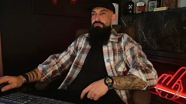 Snapshot of axxelrich_ chatting on December 17, 2025, 9:37 am axxelrich online show from December 17, 2025, 9:37 am