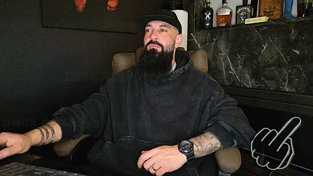 Snapshot of axxelrich_ chatting on December 21, 2025, 5:03 am axxelrich online show from December 21, 2025, 5:03 am