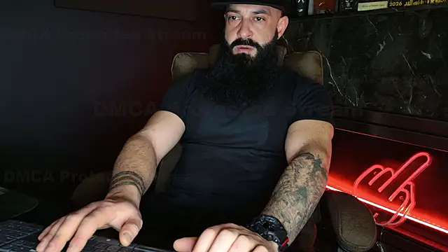 Snapshot of axxelrich_ chatting on February 11, 2026, 5:01 am axxelrich online show from February 11, 2026, 5:01 am