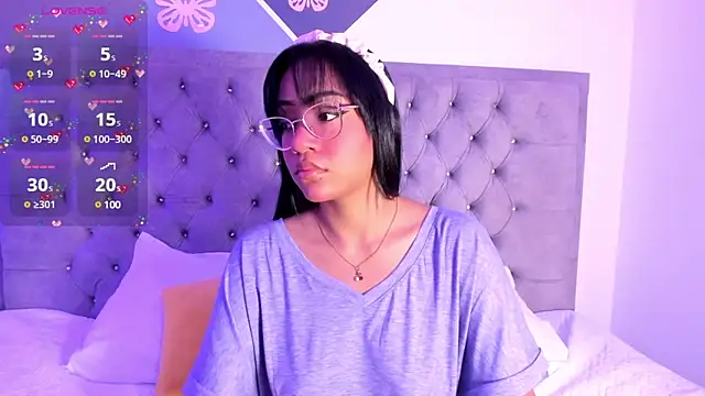 AriannaDavis online show from March 3, 2025, 8:32 pm