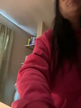 Snapshot of menaceswife chatting on January 9, 2025, 4:17 pm menaceswife online show from January 9, 2025, 4:17 pm