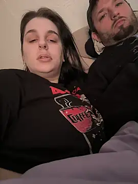 Snapshot of menaceswife chatting on January 10, 2025, 4:20 pm menaceswife online show from January 10, 2025, 4:20 pm