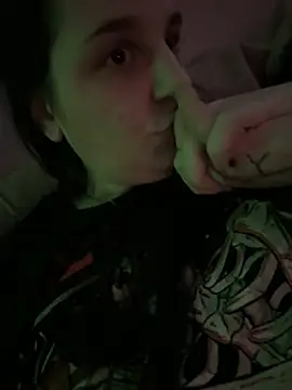 Snapshot of menaceswife chatting on January 12, 2025, 2:03 am menaceswife online show from January 12, 2025, 2:03 am