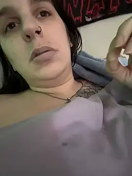 Snapshot of menaceswife chatting on February 2, 2025, 7:04 pm menaceswife online show from February 2, 2025, 7:04 pm