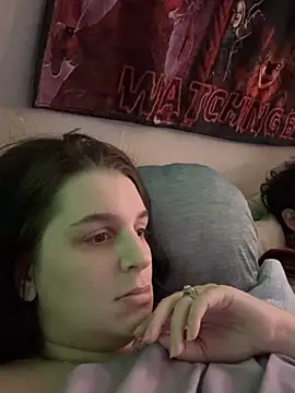 Snapshot of menaceswife chatting on February 2, 2025, 10:06 pm menaceswife online show from February 2, 2025, 10:06 pm