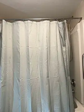 Snapshot of menaceswife chatting on February 27, 2025, 3:59 pm menaceswife online show from February 27, 2025, 3:59 pm