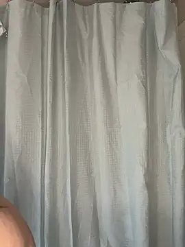 Snapshot of menaceswife chatting on March 12, 2025, 5:17 pm menaceswife online show from March 12, 2025, 5:17 pm