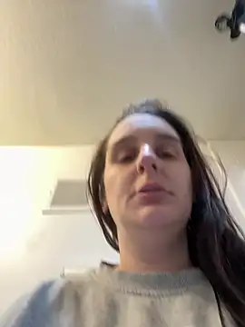 Snapshot of menaceswife chatting on January 15, 2026, 7:28 pm menaceswife online show from January 15, 2026, 7:28 pm