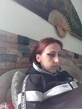 Snapshot of kriszy_baby chatting on February 19, 2026, 7:59 am kriszy baby online show from February 19, 2026, 7:59 am