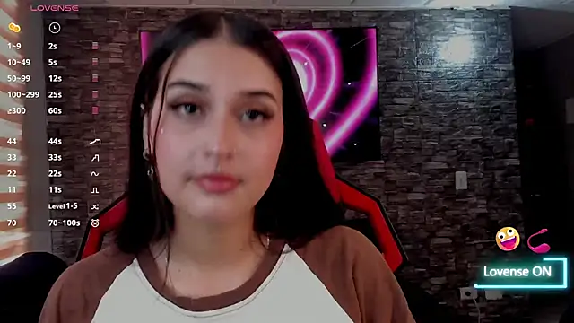 Charlotte greys online show from February 26, 2026, 9:03 pm