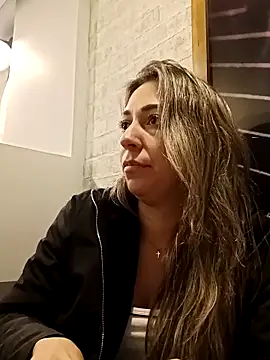 rachellboom online show from November 18, 2025, 10:47 pm