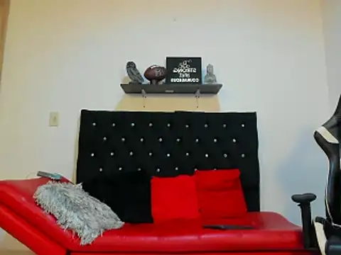 Snapshot of julian_wallace chatting on March 15, 2025, 8:21 pm julian wallace online show from March 15, 2025, 8:21 pm