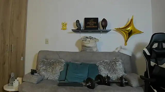 Snapshot of julian_wallace chatting on September 20, 2025, 3:07 am julian wallace online show from September 20, 2025, 3:07 am