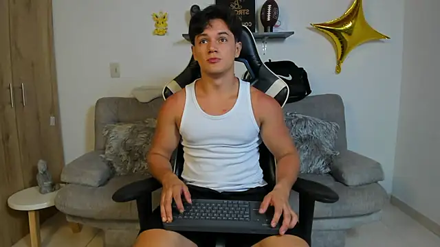 Snapshot of julian_wallace chatting on January 9, 2026, 9:49 pm julian wallace online show from January 9, 2026, 9:49 pm