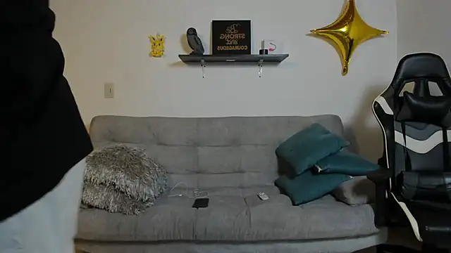 Snapshot of julian_wallace chatting on January 11, 2026, 10:59 pm julian wallace online show from January 11, 2026, 10:59 pm