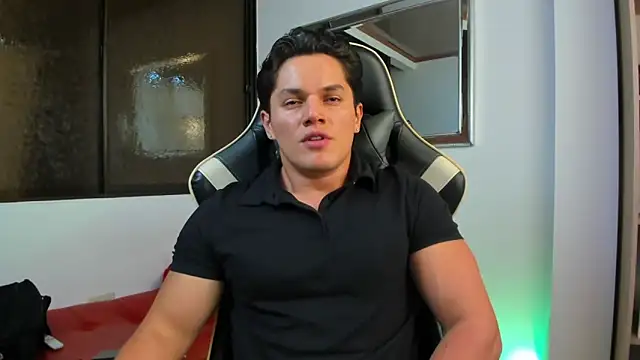 Snapshot of julian_wallace chatting on January 31, 2026, 7:11 pm julian wallace online show from January 31, 2026, 7:11 pm