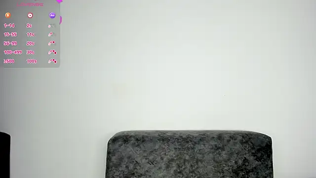 Lee Ash online show from December 17, 2024, 11:28 am