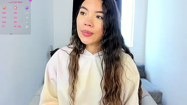 Lee Ash online show from February 11, 2025, 4:24 pm