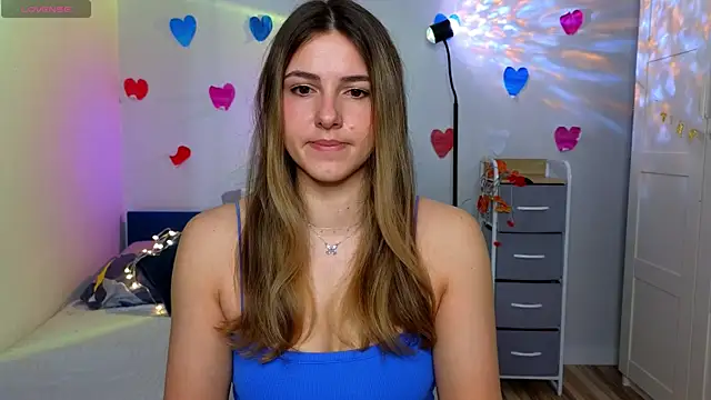 sophia euphoriaa online show from March 31, 2026, 9:32 am