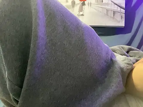 Snapshot of BigMac1596 chatting on September 22, 2025, 9:11 am BigMac1596 online show from September 22, 2025, 9:11 am