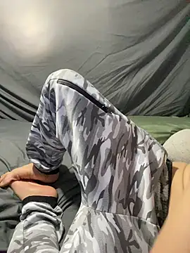 Snapshot of BigMac1596 chatting on December 16, 2025, 2:11 pm BigMac1596 online show from December 16, 2025, 2:11 pm