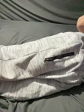 Snapshot of BigMac1596 chatting on December 18, 2025, 11:27 am BigMac1596 online show from December 18, 2025, 11:27 am