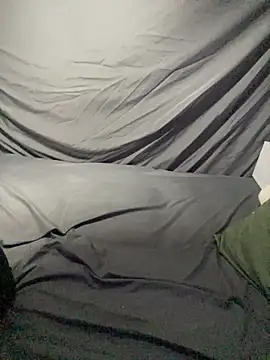 Snapshot of BigMac1596 chatting on December 21, 2025, 6:53 am BigMac1596 online show from December 21, 2025, 6:53 am