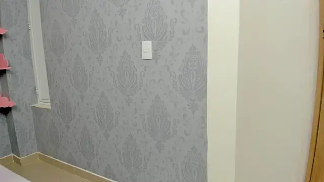 MaddyCute4u online show from February 14, 2025, 12:14 pm