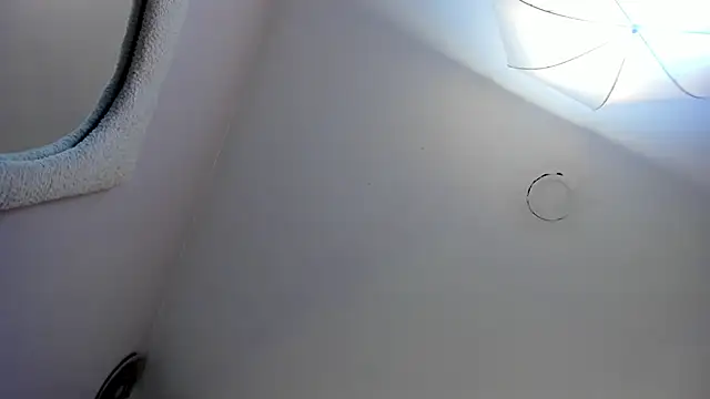 MaddyCute4u online show from December 2, 2025, 1:17 pm