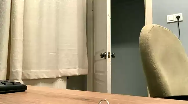 themany29 online show from February 3, 2025, 12:47 pm